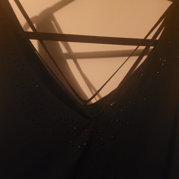 Bundle of 8 clothing item (Size Large) - Picture 4 of 10